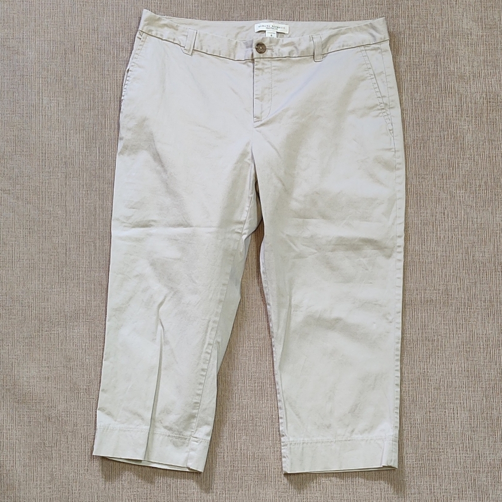 Banana Republic Martin Fit Capri Pants Tan Khaki Size 8 Cotton 95%